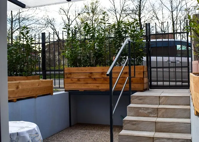 River Ljubljanica * Liubliana